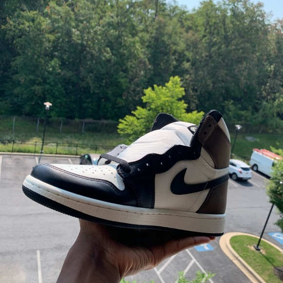 Jordan 1 mocha main image 5